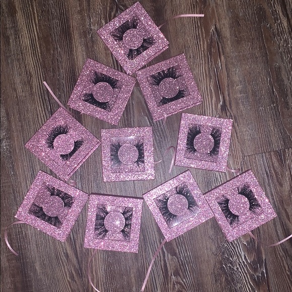 NEW ! 2 For 20$ Minks !! 💕 All Styles & Sizes ! - Picture 3 of 8